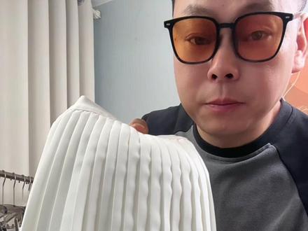 2026新款百褶半身裙,垂顺显瘦不挑人,甜妹穿搭闭眼入
#百褶裙穿搭 #女款百褶裙 #爆款百褶裙 #夏季女生半身裙穿搭 #百褶裙穿搭系列
