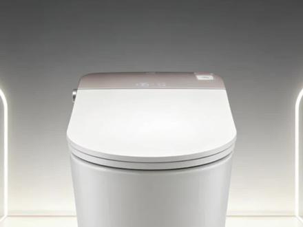 装修直接封神!九牧i60智能马桶,懒人洁癖双狂喜✨
谁懂啊!卫浴选对=提升全家幸福感!九牧这款i60微泡净智能马桶真的把黑科技拉满,用过再也回不去普通马桶😭
✅ 涡轮洗自清洁|马桶自己“洗澡”
行业首创涡轮动力泡沫旋洗,像给马桶装了洗衣机电机
+超微气泡水深度除菌,除菌率99%
彻底告别手动刷马桶,懒人福音!
✅ 全程免触智控|零接触更卫生
微波自动开盖+脚感开圈+离座自动冲水
男士小便也能自动冲,全家不用手碰,洁癖安心
✅ UV喷嘴除菌+五重清洗模式
喷杆紫外线消杀99.99%,妇洗/臀洗/助便/柔雾护洗都有
水温水压可调,女生、老人、孕妇都超友好
✅ 香氛净味+恒温座圈
入座即除臭,还带淡香,卫生间永远清新
冬天恒温不冰臀,柔光夜灯半夜不刺眼
✅ 颜值抗打+小户型友好
极简纯白一体造型,高级感拉满
卫生间不管大小都能装,百搭不过时
预算内闭眼入的旗舰款智能马桶!
功能全、卫生拉满、颜值在线,装修卫浴直接抄作业✅
#九牧i60 #智能马桶推荐 #卫浴装修 #装修好物推荐