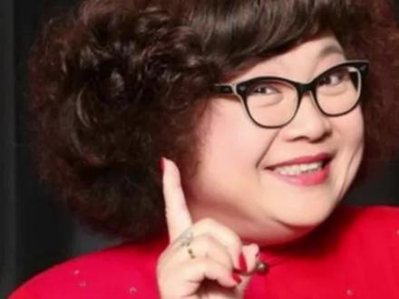 #明星八卦 #娱乐圈 #沈殿霞 #郑少秋 @抖音小助手