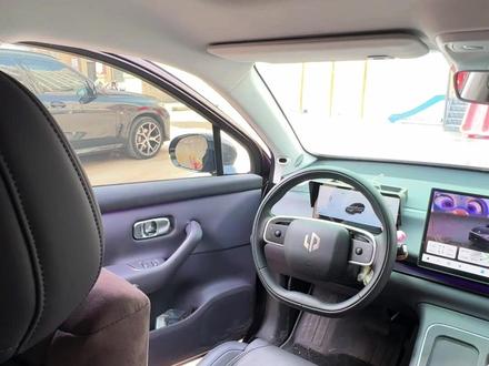 零跑C10怎么能实现一上车就自动放歌?#零跑 #零跑c10 #用车知识 #dou是好车 #开零跑的小腻