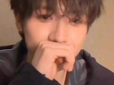 他说:“你有脾气又怎样 我有的是耐心。”
#朱志鑫