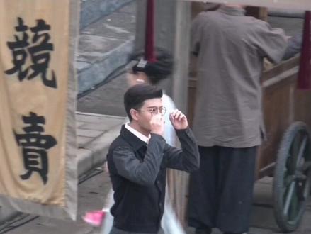 #请君结局he 陆炎重回青泉镇与登登重逢 ,没了元丹又变成了以前满脸温柔的陆炎,多好啊#请君花絮 #好剧推荐 #请君任嘉伦李沁 #抖音小助手