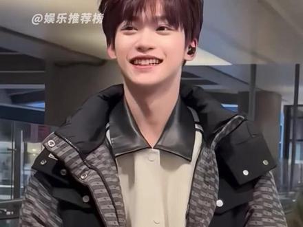 私生退退退!!!#梓渝 #私生 #梓渝街头追拍私生