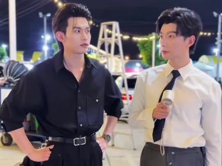 #云旗 #云旗yunqi #郝熠然 高嘉辉真是男友力爆表!!!而且他好多片段还特别守男德!!!
(PS:刚刚打普普全名的时候突然想到改这个名字:郝熠然是不是=好易燃=容易火的意思?不是的话当我没说🤣)