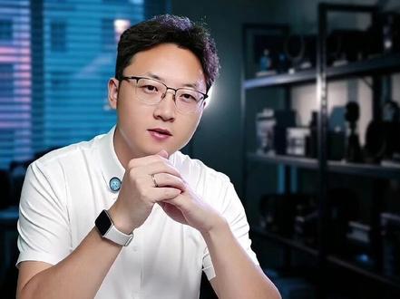 AI 流水自动转凭证,操作超简单 会计做账不用再熬夜!AI 一键将银行流水转换成凭证,几百条流水几分钟处理完,告别手工录单、核对科目。#金蝶精斗云