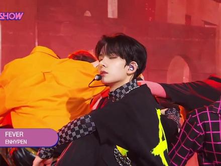 ENHYPEN《FEVER》舞台一键换装❤️🔥
很喜欢这首歌 但是舞台太少运镜稀烂 浅剪一下TT
#enhypen #李羲承 #朴成训 #梁祯元 #金善禹 #沈载伦 #朴综星 #西村力 #爱豆 #男团 #kpop #韩娱
