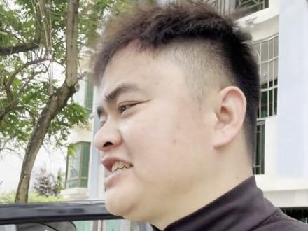 两座的五菱mini你们见过吗#五菱宏光mini #南宁宝宝巴士 #新能源二手车 #马上迎财神