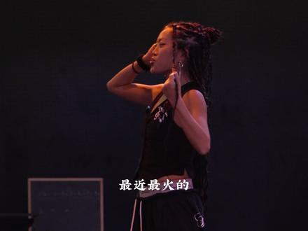 顺拐也可以很有范儿! 我真的很爱这个律动 😌没事儿就想来一下 阿哈哈哈
#寻寻ashley #real舞蹈工作室 #巴西摇 #brazilianfunk