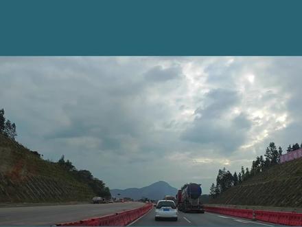 #路况提醒 2023年11月26日至12月16日,
封闭泉南高速公路岩峰枢纽至汤城枢纽主线上行(泉州往三明方向),请途经上述路段的驾驶人注意绕行~#永春 #泉南高速 #高速路况 #永春网