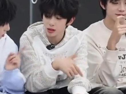 守护比格老婆中……#铭罕 #陈思铭想 #tf四代 #星期五练习生