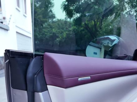 这么多人的小米YU7车门关不上了!到底是真的假的?#小米YU7 #小米汽车 #车门关不上 #yu7 @早点睡.