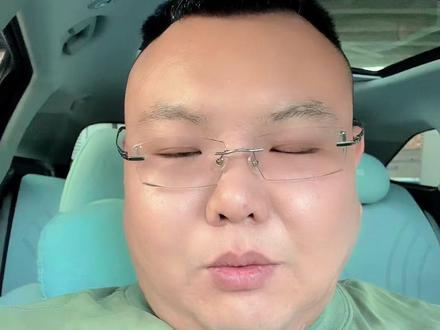 打通三大系统,3月26日预售的智己LS8,太值得期待了 打通三大系统,3月26日预售的智己LS8,太值得期待了#智己LS8#干问大模型首发搭载智己LS8#智己LS8将搭载全线控四轮转向#智己行业首发超级智能体