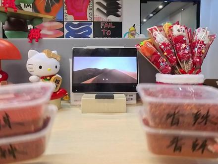 沉浸式体验在公司摆摊卖霉豆腐 #霉豆腐 #带薪摸鱼 #上班日常 #摆摊 #佳减乘除