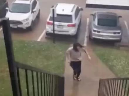 瘋狂,美國德克薩斯州爆發超級冰雹,直徑大小空前,50萬居民停電 #冰雹 #下冰雹 #冰雹袭击 #自然灾害