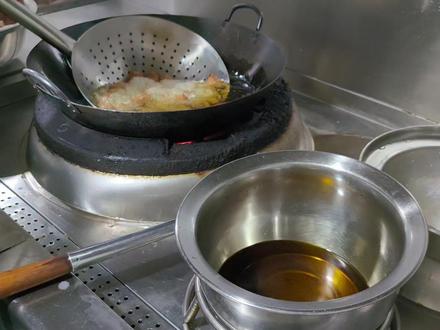 新藕才出,可以炸藕丸子吃,常德厨子制作分享