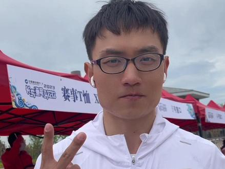 #马拉松 #现场实拍 2023长岛渔号马拉松领物现场,祝大家明天都有好成绩。