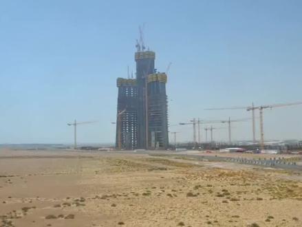 2013年开工,过去11年都还未建设完毕,世界第一高楼吉达塔为啥停工了? #吉达塔#沙特阿拉伯#世界第一高楼