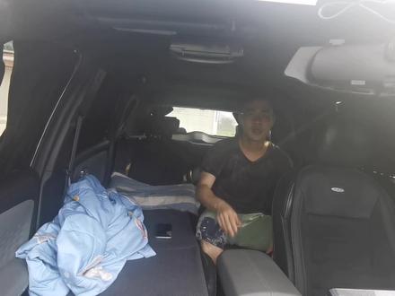 跑跨城顺风车,睡在“埃安”大酒店里以及停车选址的注意事项。#广汽埃安Y床车 #床车自驾 #广汽埃安y