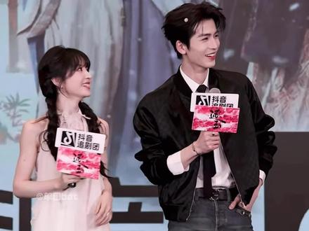 田赫震撼级美味
#田作之赫 #张凌赫田曦薇 #磕CP #最美异性恋