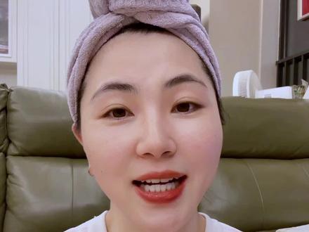 #京东 #疯狂小杨哥 先后现场撕#李佳琦 !赚钱按亿计,论谁都得急……