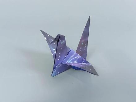 会飞的千纸鹤折纸教程,保证你能学会 #千纸鹤 #纸飞机 #手工折纸 #折纸 #手工 #折纸教程 #纸鹤