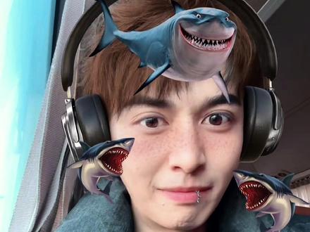 #饺子来了 工作再忙,也要记得抽空好好吃顿饺子呀!#饺子就是金元宝手势舞挑战