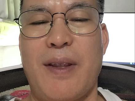 武契奇人在北京,三通电话让乌克兰替他求欧盟、让以色列替他挡美国,还给两场战争添柴助燃