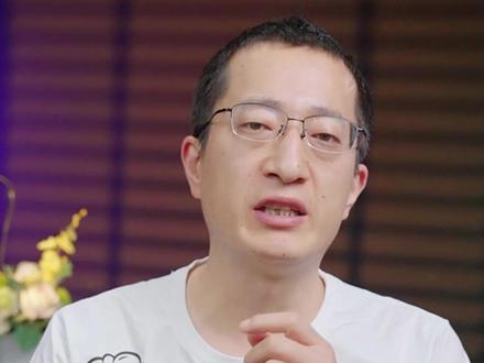 相机的机身和镜头该怎么自己做清理保养呢?#郑儿八经聊摄影 #摄影 #摄影器材 #相机保养#数码科技 #相机清理 #镜头清理 #佳能 #尼康 #索尼