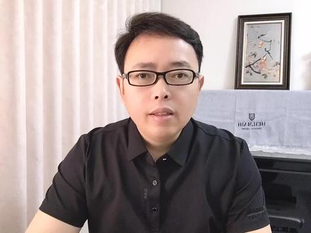 #特此声明:经证实,寻人启事中的刘欢非顺丰快递公司人员。#刘欢为深圳驿加易科技有限公司乡镇代理服务商,是名为大荔县欢欢驿站个体经营户的经营者,非顺丰快递员。#视频中错把刘欢当成顺丰快递人员,由此对顺丰公司造成困扰,向顺丰公司致歉