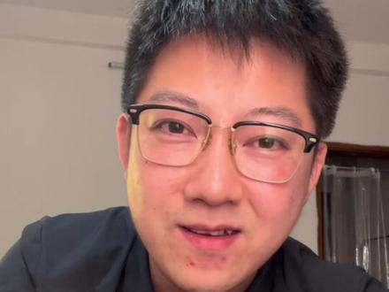 选择复读的人,命运掌握在自己手里 分数太低别折腾
理性看待复读,谁不想拥有一个好的第一学历
#复读 #高考复读 #高考考砸了