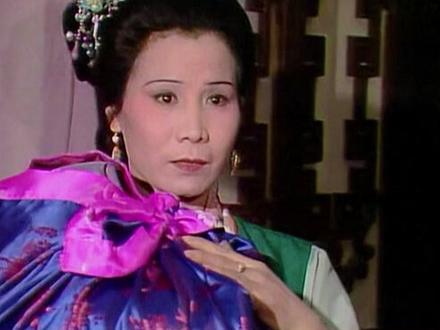 丫鬟平儿为何敢当面怒怼王熙凤 #怀旧经典影视 #红楼梦#王熙凤