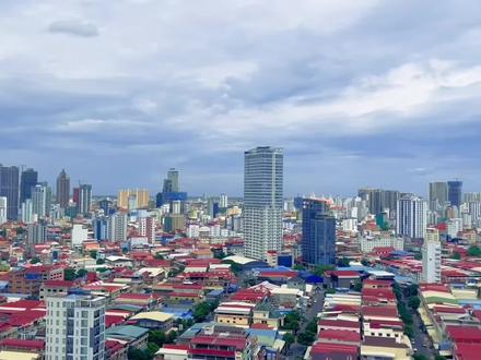 汪叔发vlog了😘😘
还是第一次看到叔去逛超市😍😍#汪文斌#柬埔寨