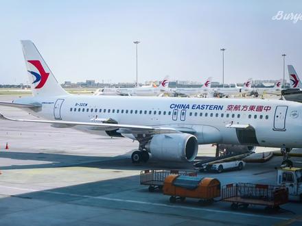 三分钟体验飞行~
东航MU2289公务舱体验终于更新
#追飞机的人 #东方航空#经济舱 #飞行体验#西安咸阳国际机场