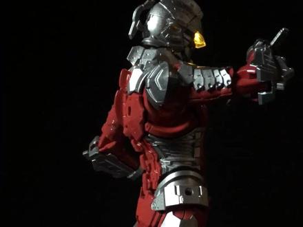 【速评丨万代FRS机动赛文7.5】