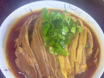 扣碗清蒸羊肉,原汁原味,不膻不柴!年夜饭必备之硬菜!#大年三十餐桌上一定要有的菜 #过年吃出好运来 #年夜饭 @抖音小助手