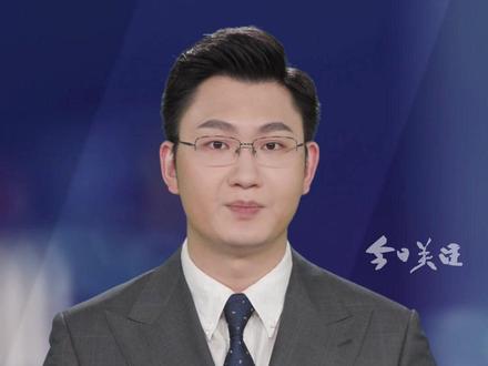 2月13日上午,海上搜索回收分队完成火箭一级箭体打捞回收任务。这是我国首次在海上实施运载火箭搜索回收任务,对推进运载火箭可重复使用技术发展具有重要意义。(央视新闻)