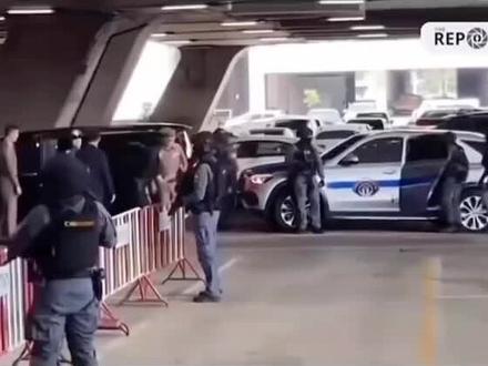 我说我PG怎么不爆了呢 原来是董事长回国了#佘智江