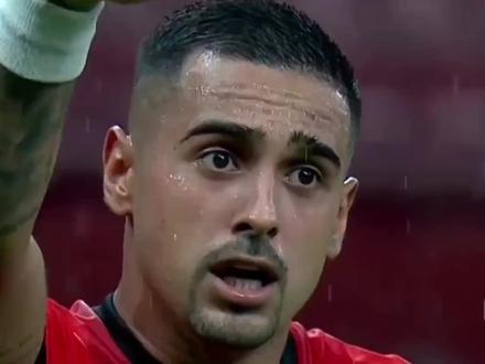 5年换6队的流浪金靴,改写了中超争冠格局 #上海海港 #山东泰山 #长春亚泰 #浙江队 #莱昂纳多