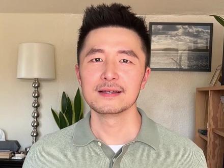 “英国”的标准说法是什么? England, UK? 实用生活英语之“英国”英文到底怎么说?是England吗?和Britain, UK有什么区别?
本期视频给你一次讲清楚英国行成的历史以及几个地区的划分 Wales在哪里?爱尔兰和北爱尔兰的区别 不列颠指的是哪个地区?英国人怎么说?叫English吗 考雅思常说的英联邦又是指哪些国家?The commonwealth是啥?
爱学英语的喜欢英式口音的同学赶紧学起来吧
#英语口语 #实用英语 #生活英语 #英语学习打卡 #每日英语 #英文学习 #零基础学英语 #雅思 #留学生 #成人英语 #英语并不难 @抖音小助手 @抖音创作小助手 @DOU+上热门