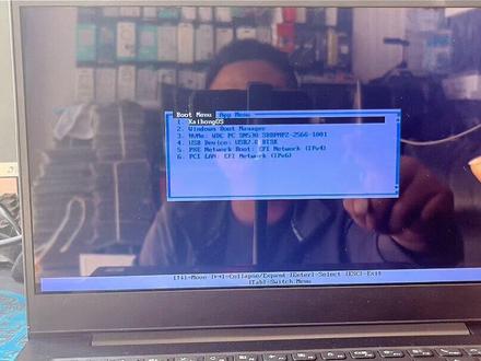 用U盘给电脑安装Windows10操作系统完整版 #电脑技巧 #电脑使用小技巧 #新手电脑使用技巧分享 #维修分享 #Windows系统重装教程