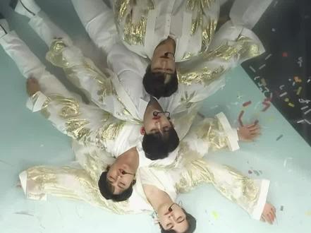 两个人笑得不知天地为何物了#svt #崔瀚率 #金珉奎 #崔胜澈 #全圆佑