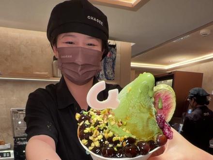 霸王茶姬geelato冰淇淋两个才20多! 小料还可以无限加!快快快#霸王茶姬Geelato五城首发#霸王茶姬geelato#gelato#霸王茶姬湖北