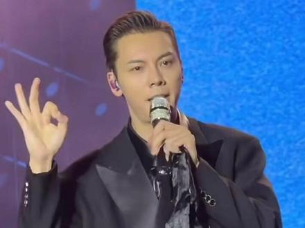 陈伟霆一出场,泸州人民又“疯”了~#追星成功 #现场live #泸州音乐节 #陈伟霆 #神级现场