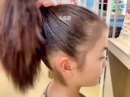 跳舞的看过来,10秒速成的发型#高弹力头绳 #发型#丸子头#皮筋#发圈@DOU+小助手