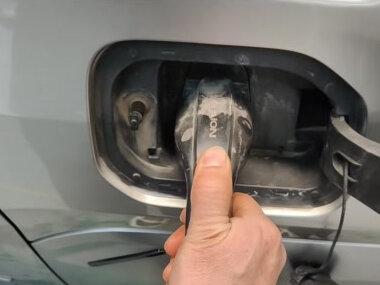 埃安慢充枪拔不下来#新能源汽车 #新能源电动汽车