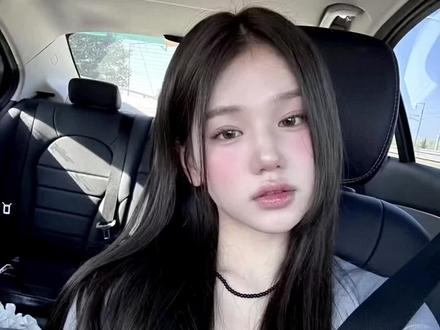 韩女外翻嘟嘟唇我悟了!2min缩短人中🤍
参考吉赛尔唇妆画的这个嘴巴子我真的太满意了!!
长人中无痛get外翻唇!!
#唇妆教程 #嘟嘟唇画法 #韩女嘟嘟唇 #嘴巴画法教程
#嘟嘟唇教程 @抖音小助手 @抖音创作小助手