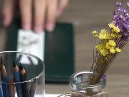 卡纸动画,随手翻一翻就能播放,今天看看《哈利波特》😀伴我童行 #创意设计 #衍纸教程 #手工diy