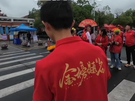 直击丰城中学高考现场 驰骋竞速赛场,征战高考考场,祝丰城中学众学子独占鳌头、喜获状元。 #丰城高考 #丰城竞速协会 #高考志愿 #高考家长#高考复读