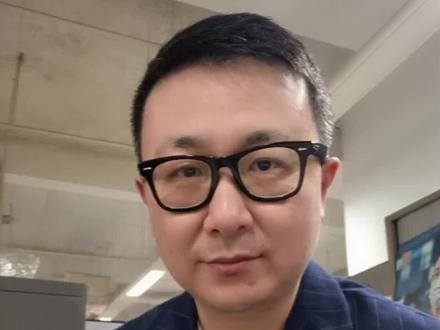 孙颖莎空降深圳 三大看点全披露! 孙颖莎空降深圳大学,活动很简单,但看点十足!三个看点,个个戳心#孙颖莎现身深圳大学 #孙颖莎 #深圳大学 #深圳 #文峰说