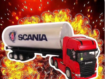 6 分钟看完斯堪尼亚 R730 修复全过程,细节拉满 从废铁堆到 “公路之王”!6 分钟看完斯堪尼亚 R730 修复全过程,细节拉满#修复大神 #废品变宝 #化腐朽为神奇 #解压治愈 #公路之王